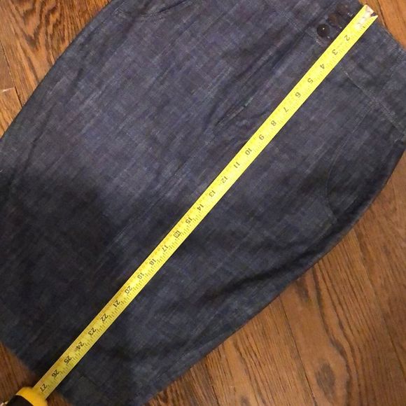 LONDON Women’s Denim Maxi Jean Long Skirt With Center Back Vent Pockets Sz 8 - Picture 4 of 15